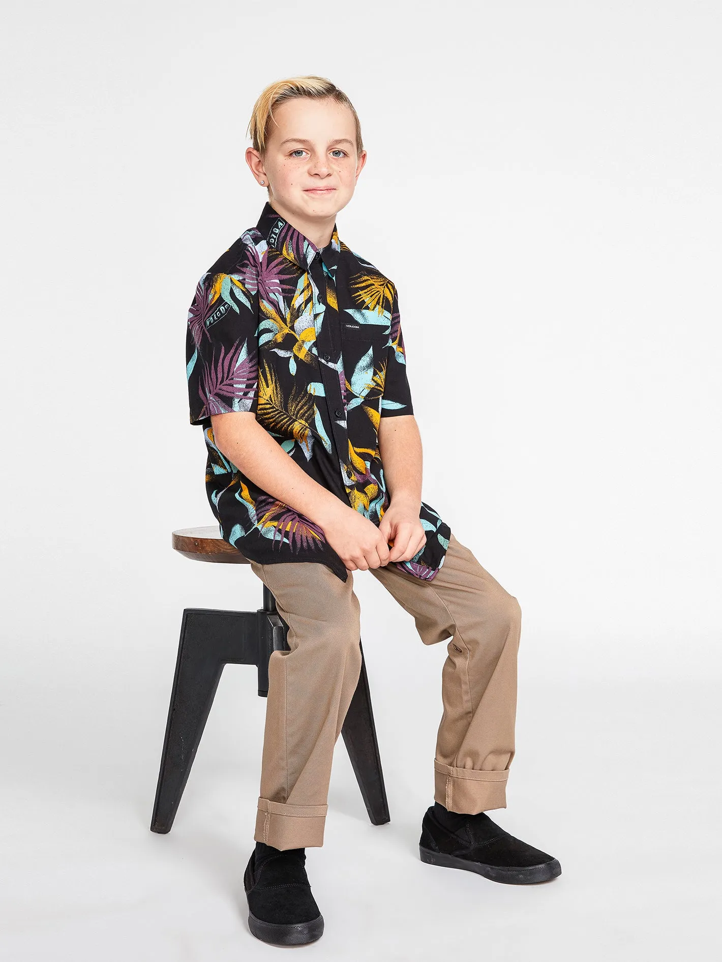 Big Boys Leaf Spray Short Sleeve Shirt - Black