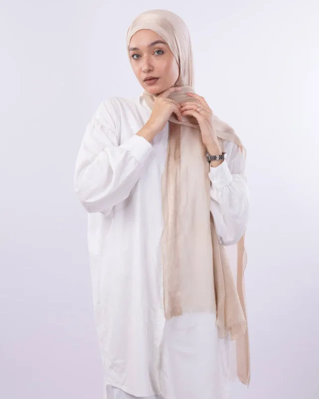 Soft Kuwaiti scarf