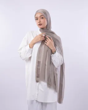 Soft Kuwaiti scarf